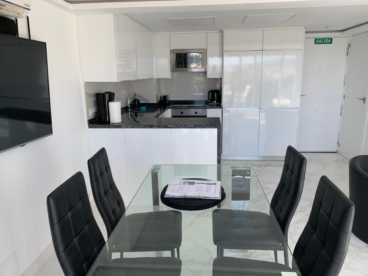 Skol 927A - Beachfront Central Luxury Penthouse 마르베야 외부 사진