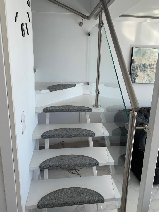 Skol 927A - Beachfront Central Luxury Penthouse 마르베야 외부 사진